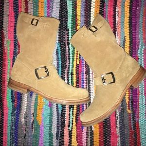 Frye- Veronica Short